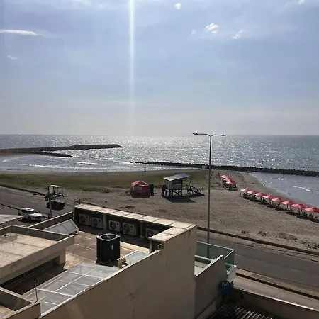 Cabrero - Cerca De La Ciudad Amurallada Cartagena Exterior foto